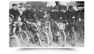 Patriotic Peugeot: delivery of motorbikes to the French Army